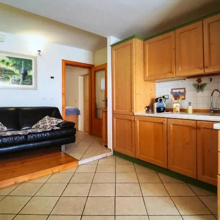 “oltre Il Confine” Apartamento *